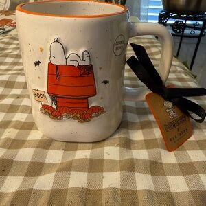 Rae Dunn Peanuts Halloween Mug - White and Orange NWT